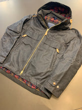 Load image into Gallery viewer, Manifattura Ceccarelli 7085 Trekking Jacket
