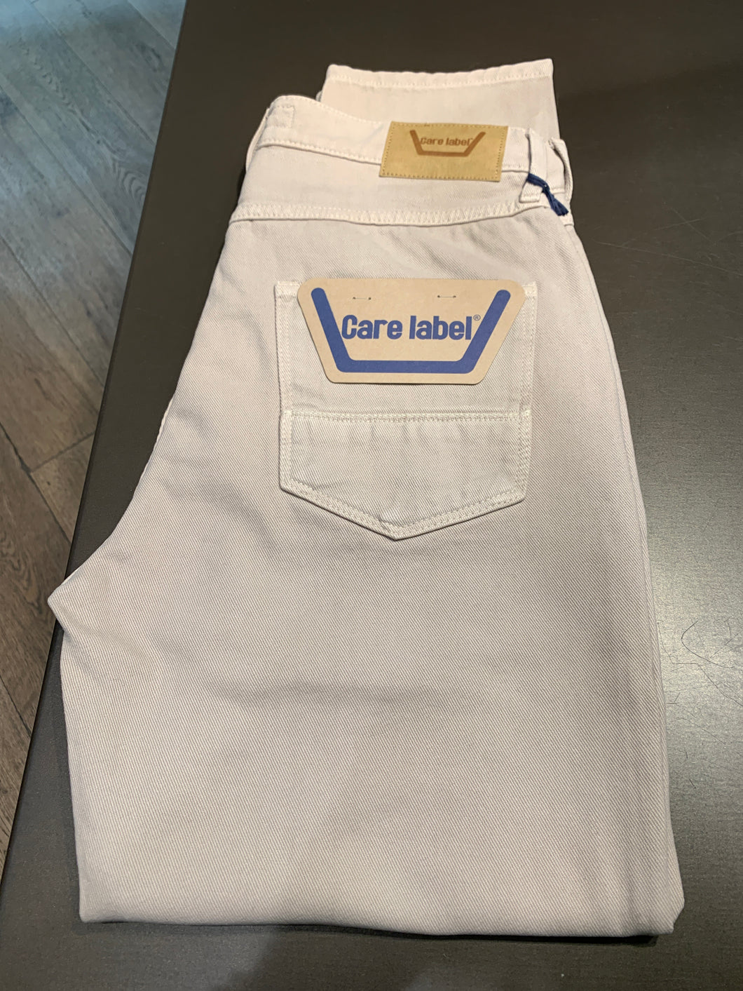 Care Label Roger Bull T10430