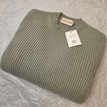 Load image into Gallery viewer, Mc George A0617 Crewneck English Rib
