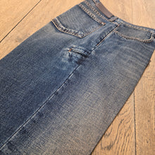 Carica l'immagine nel visualizzatore di Gallery, Bonheure Osaka S/L Denim Over
